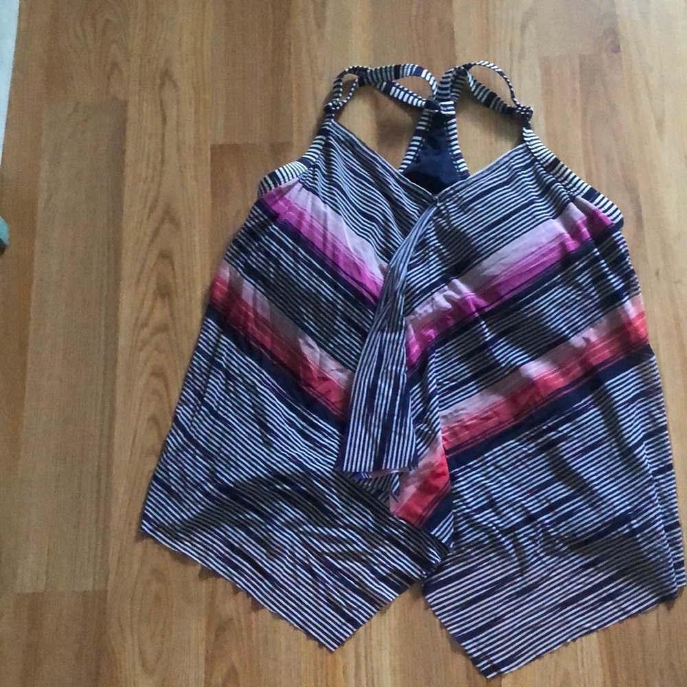 Plus size swim tank
